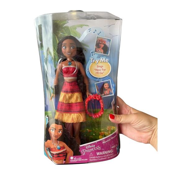 Hasbro Disney Princess Moana of Oceania Singing Doll Sings How Far I'll Go - Picture 2 of 3